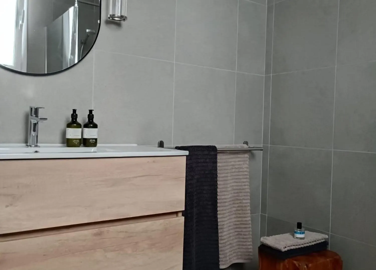 Spectacular 125 M2 Loft With Sunny Rooftop Terrace Vecindario  Apartment Vecindario (Gran Canaria)